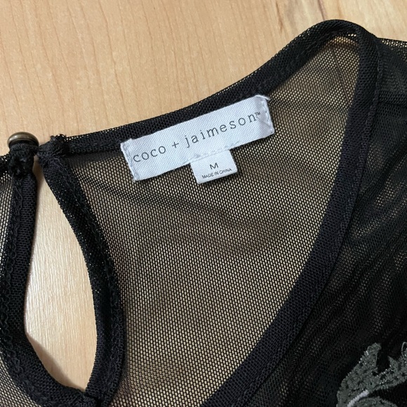 Coco + Jaimeson Black Sheer Boho Tunic Dress Sz M Floral Embroidered Festival - Picture 7 of 7